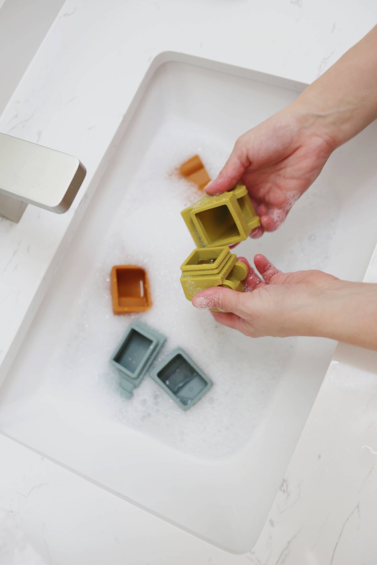Construction Mold Free Silicone Bath Toy Set 